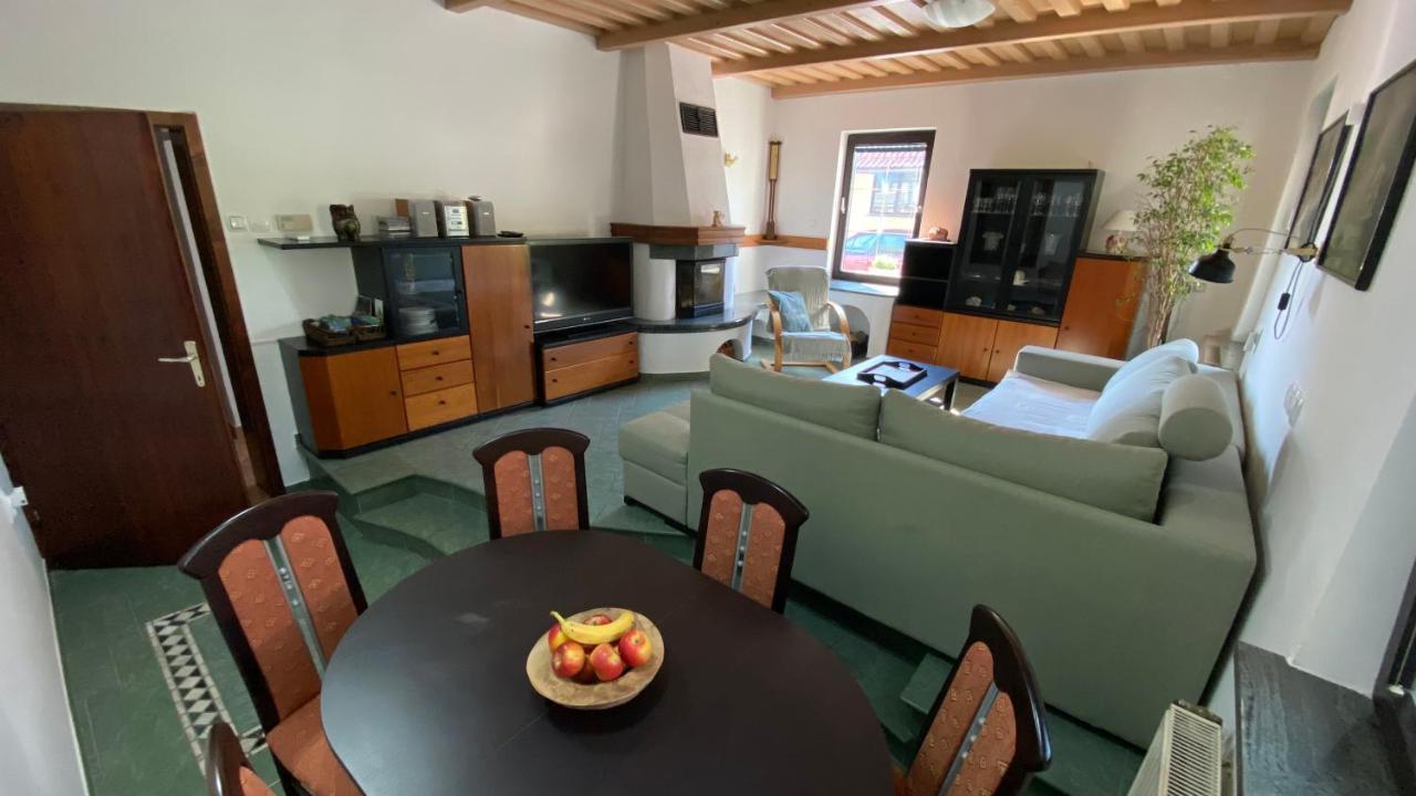 Apartma Nomad Novo Mesto Exteriör bild